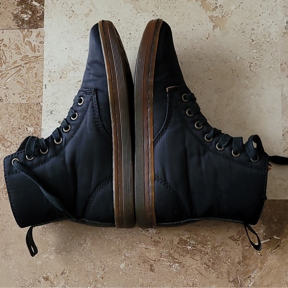 Dr. Martens - Hackney - black satin finish lace up boots - Women’s Size 6 - Picture 4 of 15